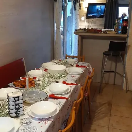 Iva Sirava Ferienhaus Vinné